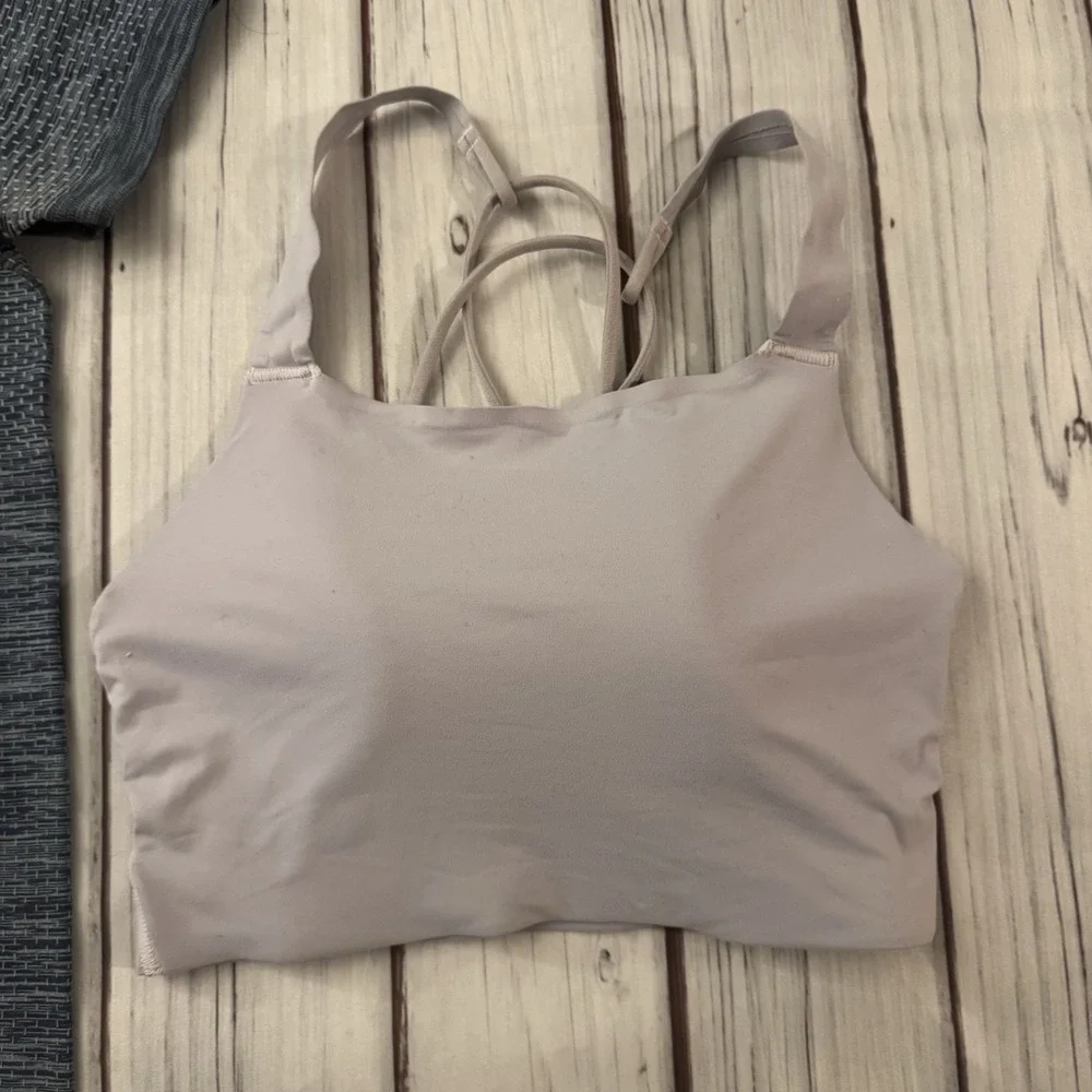 Nike Dri-Fit Athletic T-Shirt & Light Support Sports Bra Set XS Workout‎ Active